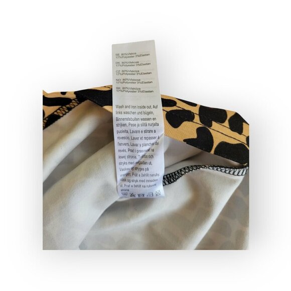 Voodoo Vixen Leopard Tie Neck Top NWT Medium - Picture 12 of 14